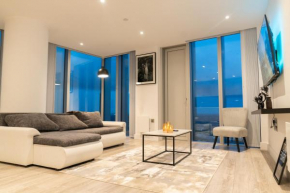 Luxury 2 Bedroom Penthouse with Stunning Views 31st Floor Manchester City Centre